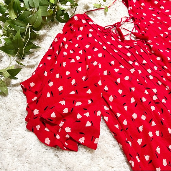 Billabong Ray Of Light Flutter Sleeve Blouse Womans Top Size Large NWT - Picture 4 of 14